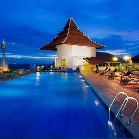 Aiyara Grand Hotel Pattaya Zewnętrze zdjęcie